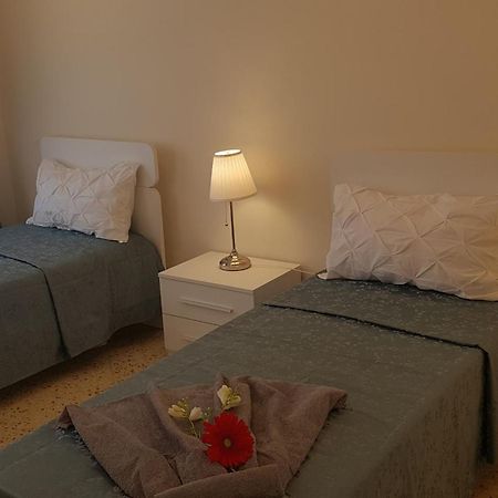 ホテル Residenze Benedetto Croce バーリ エクステリア 写真