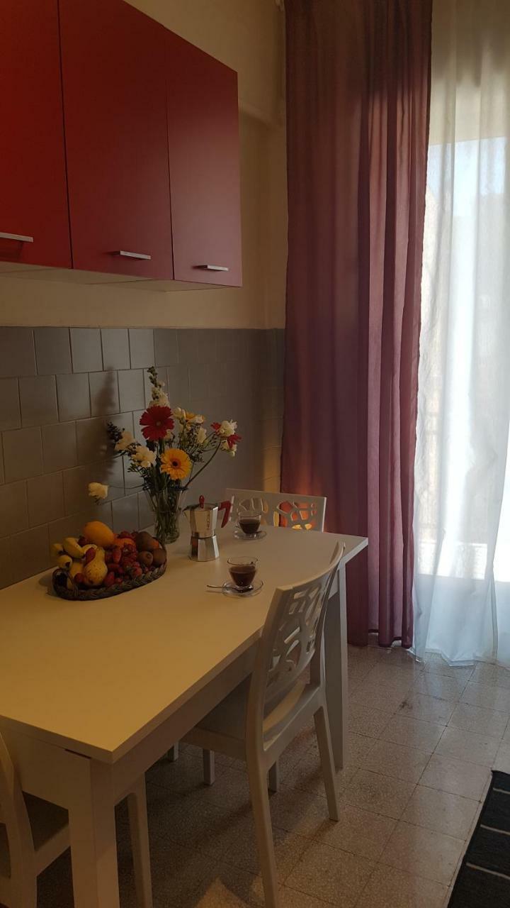 ホテル Residenze Benedetto Croce バーリ エクステリア 写真